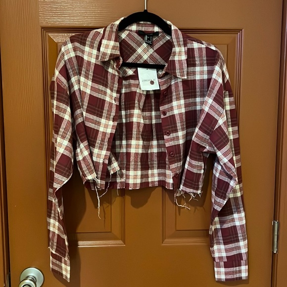 Forever 21 Tops - Women’s Distressed Flannel